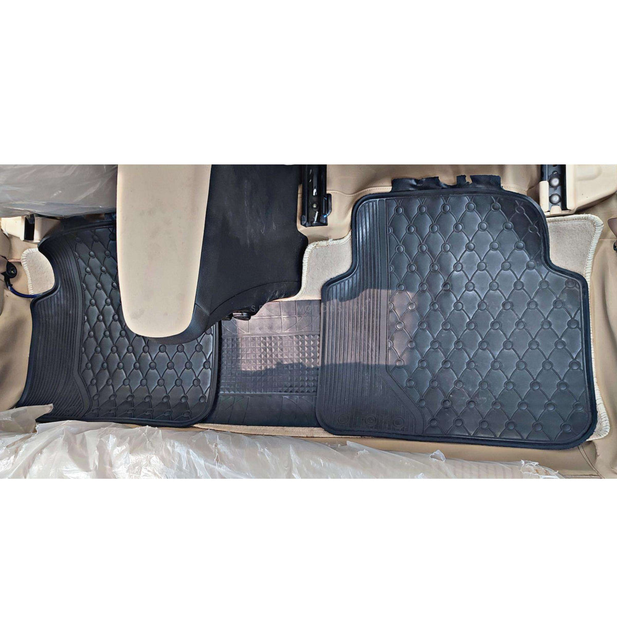 Lexus Universal PVC Rubber Floor Mat Black Red Mix Design 5 Pcs - Foot Mat For Car
